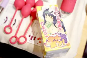 18 Gifts 千奇百趣扭蛋機