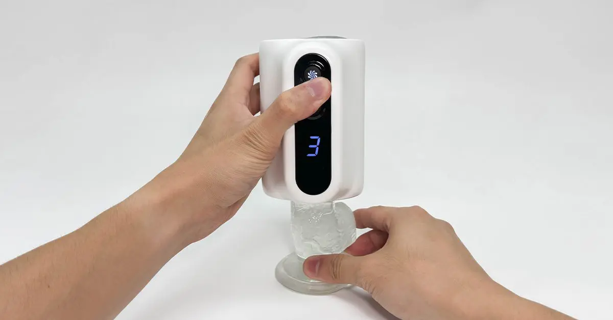 【飛機杯開箱實測】任性電動自慰器 R